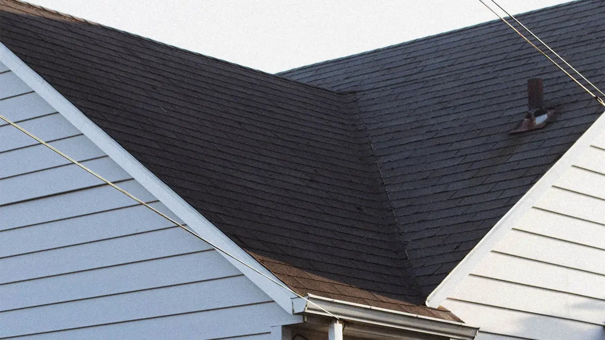 rolled roofing vs shingles